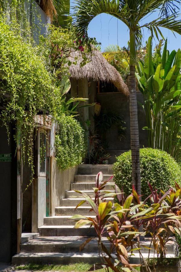 Seaside Tribe - Boutique Surf Stay & Retreat Tanah Lot  Ngoại thất bức ảnh
