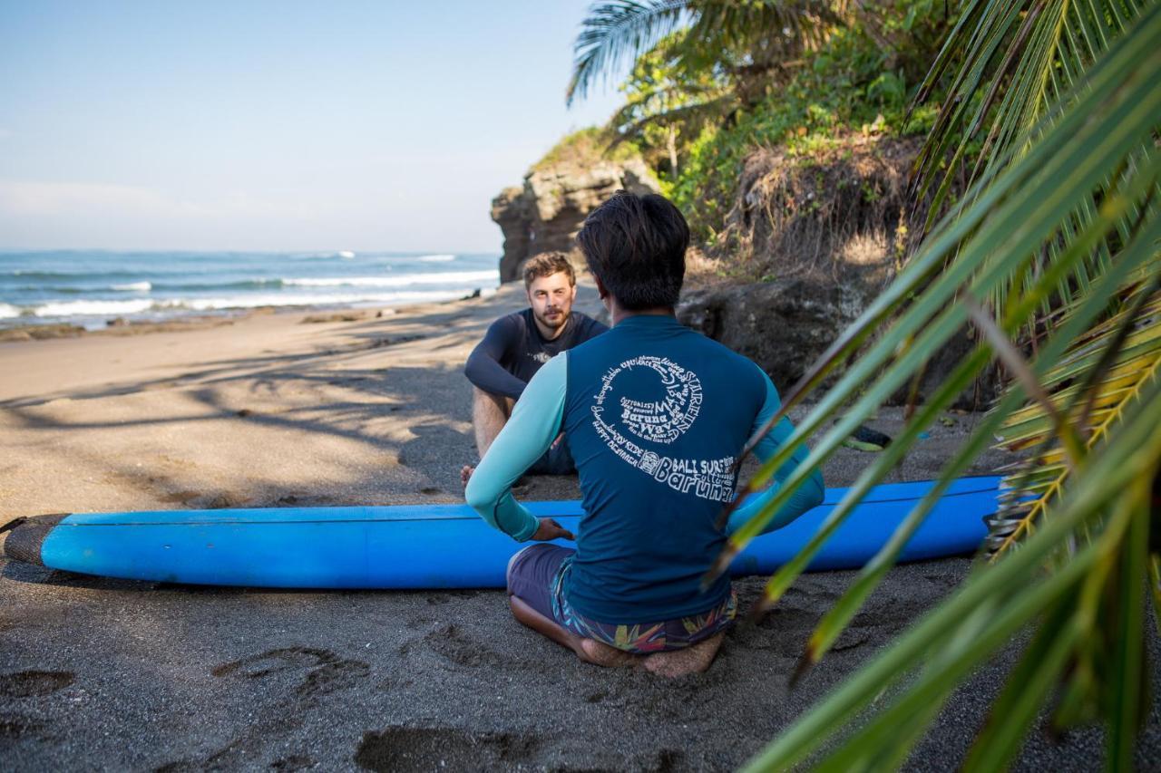 Seaside Tribe - Boutique Surf Stay & Retreat Tanah Lot  Ngoại thất bức ảnh