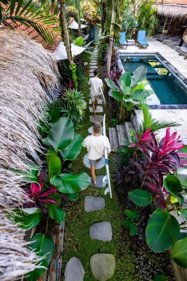 Seaside Tribe - Boutique Surf Stay & Retreat Tanah Lot  Ngoại thất bức ảnh