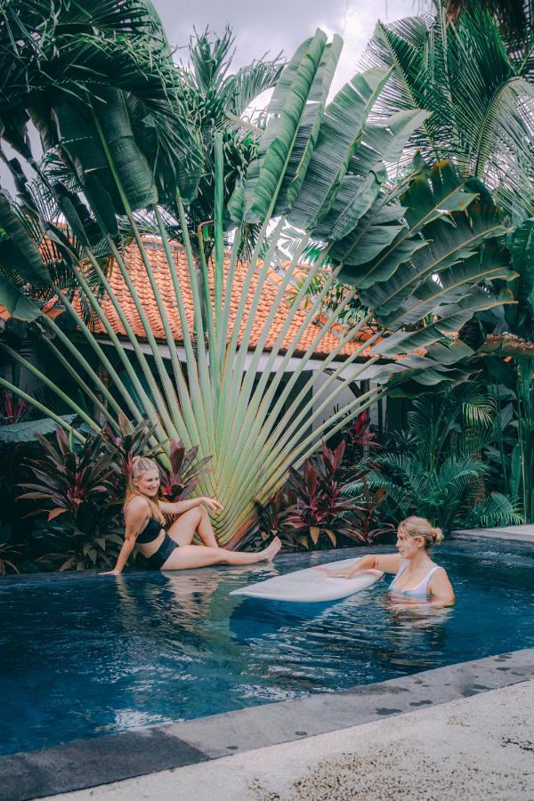 Seaside Tribe - Boutique Surf Stay & Retreat Tanah Lot  Ngoại thất bức ảnh
